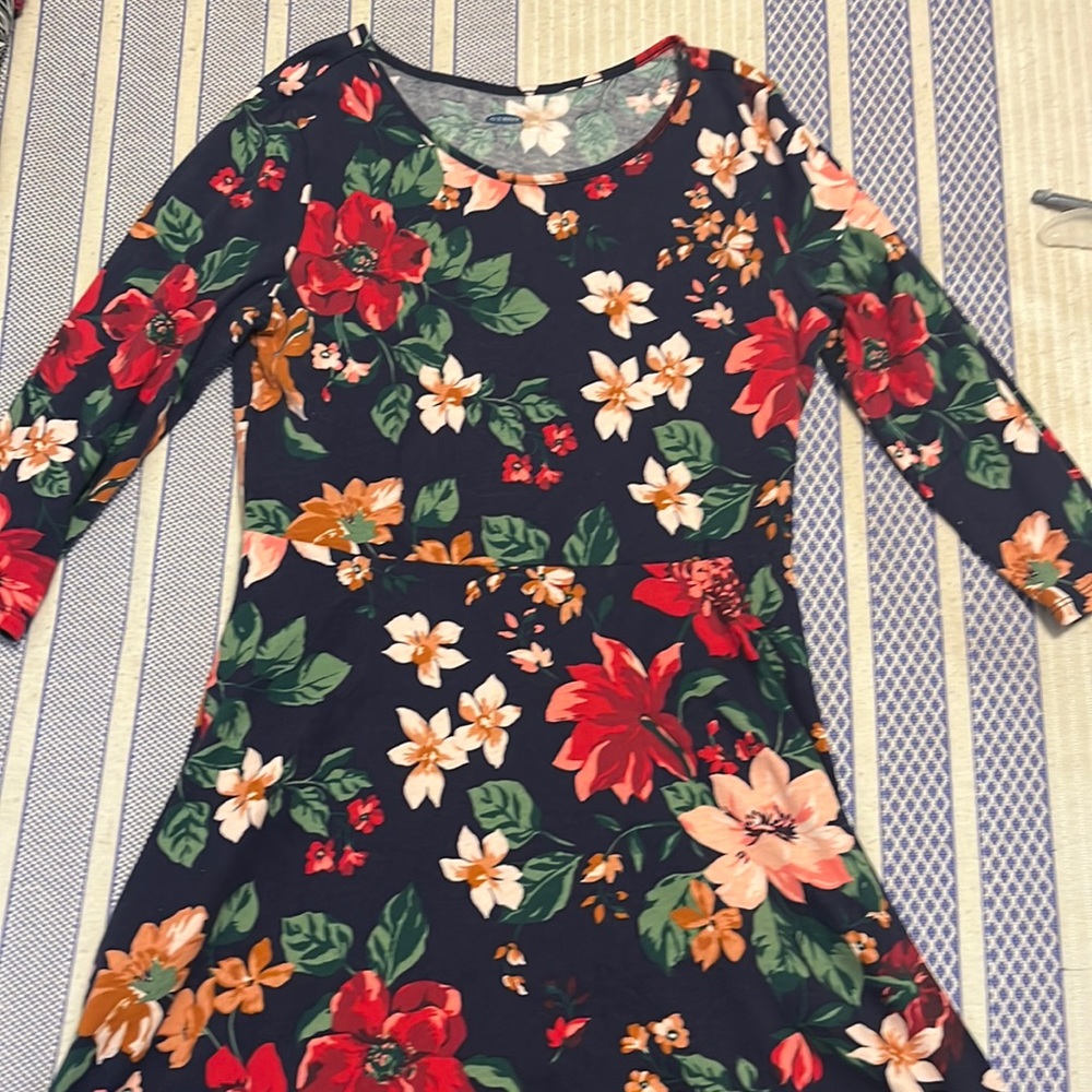 It has a nice texture and fits good for size 14’s.